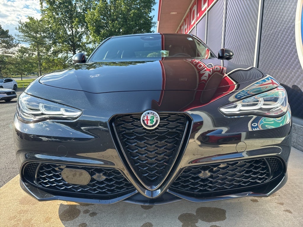 2025 Alfa Romeo Giulia Intensa AWD