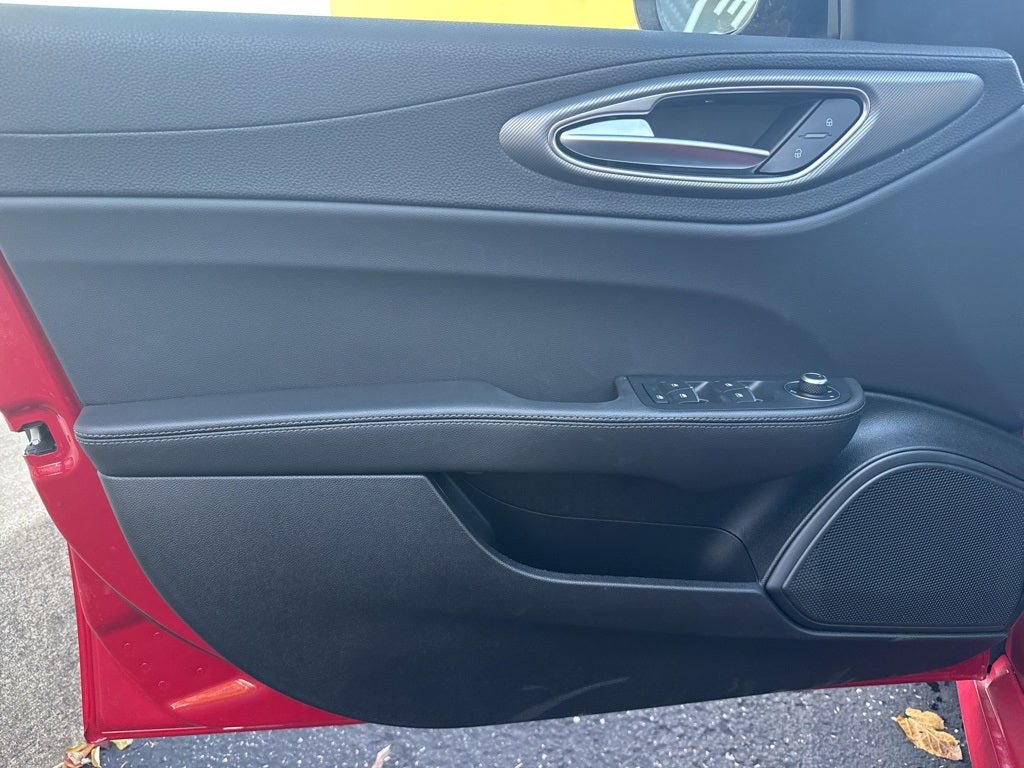 2025 Alfa Romeo Giulia Veloce AWD