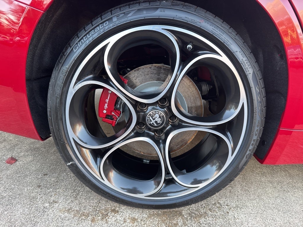 2025 Alfa Romeo Giulia Veloce AWD