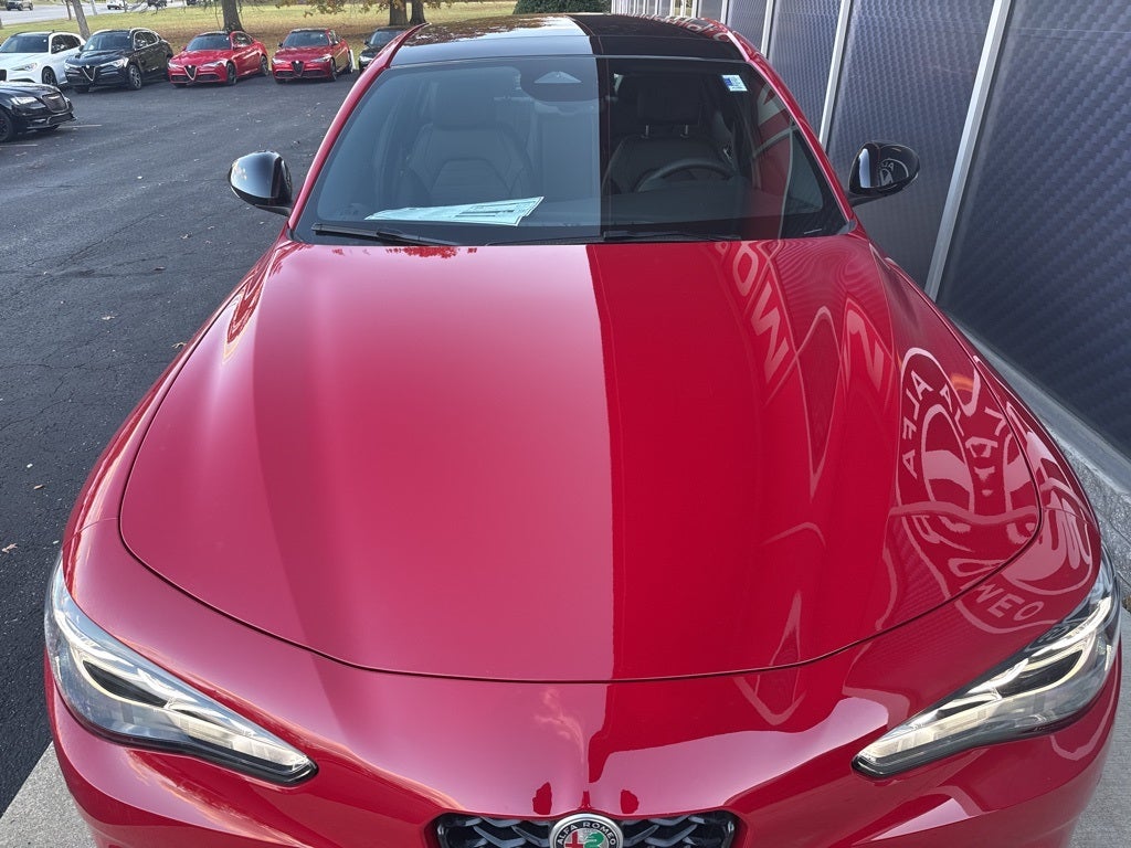 2025 Alfa Romeo Giulia Veloce AWD