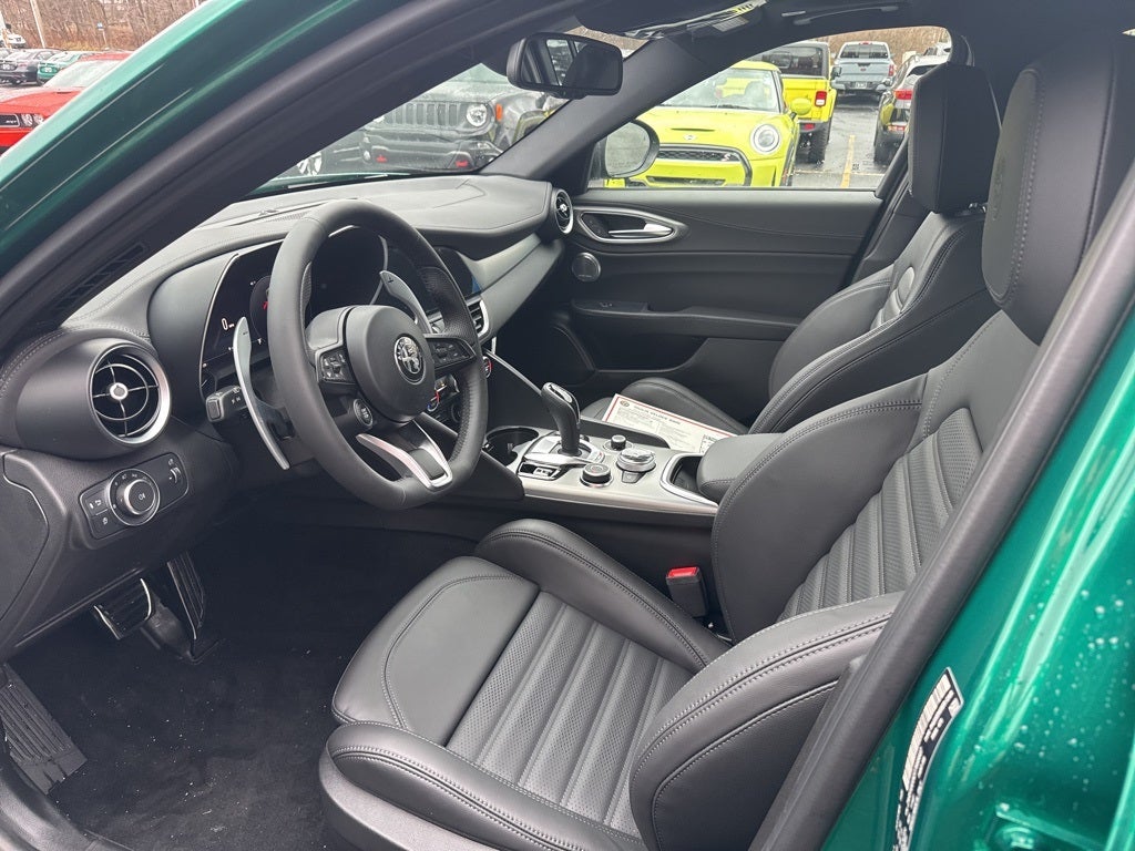 2026 Alfa Romeo Giulia Base