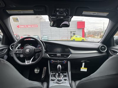 2026 Alfa Romeo Giulia Base