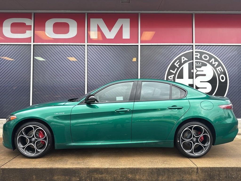 2026 Alfa Romeo Giulia Base