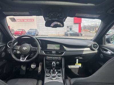 2026 Alfa Romeo Giulia Base