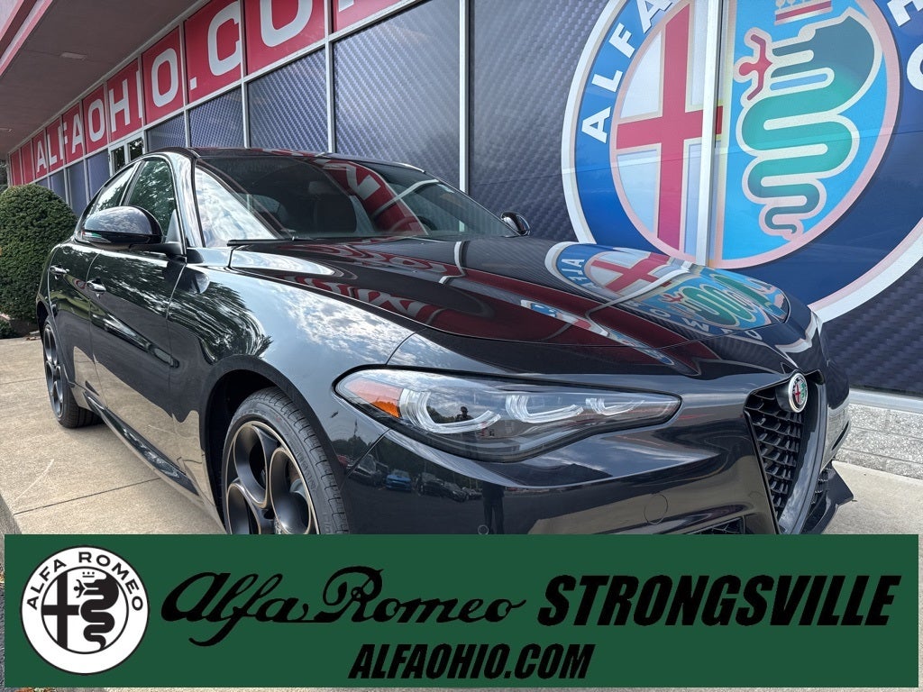 2025 Alfa Romeo Giulia Intensa AWD