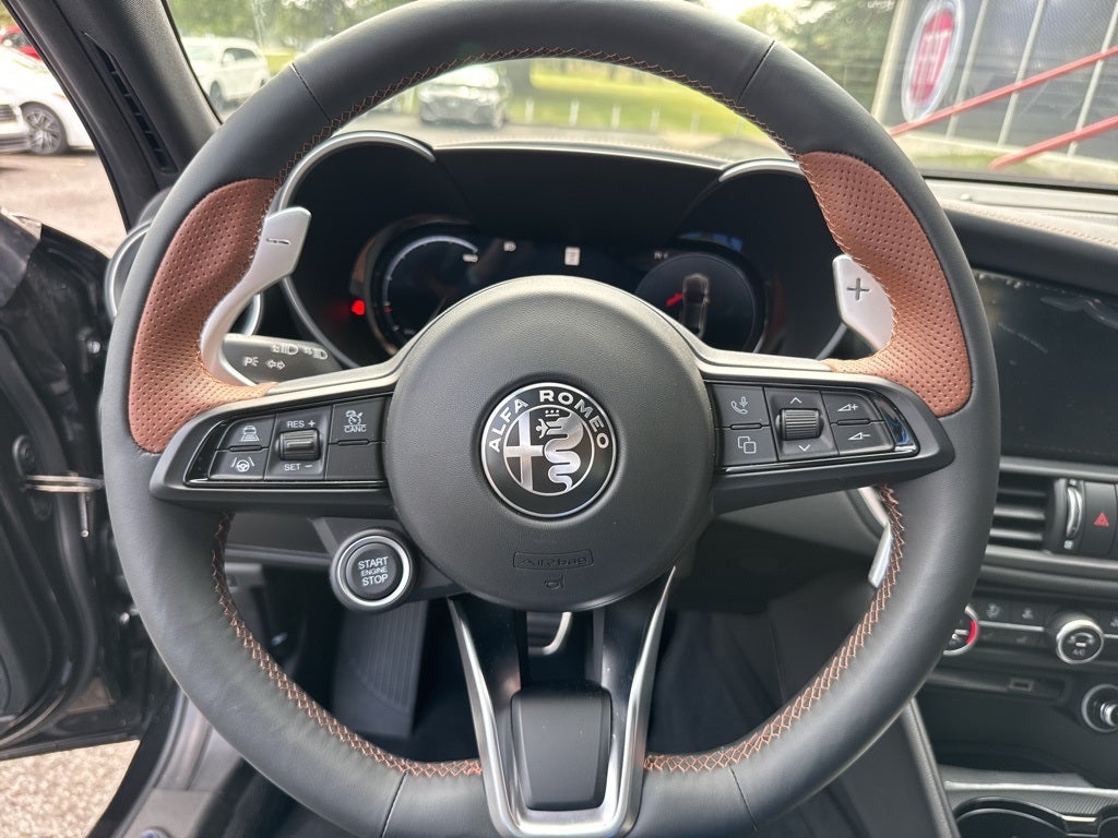 2025 Alfa Romeo Giulia Intensa AWD