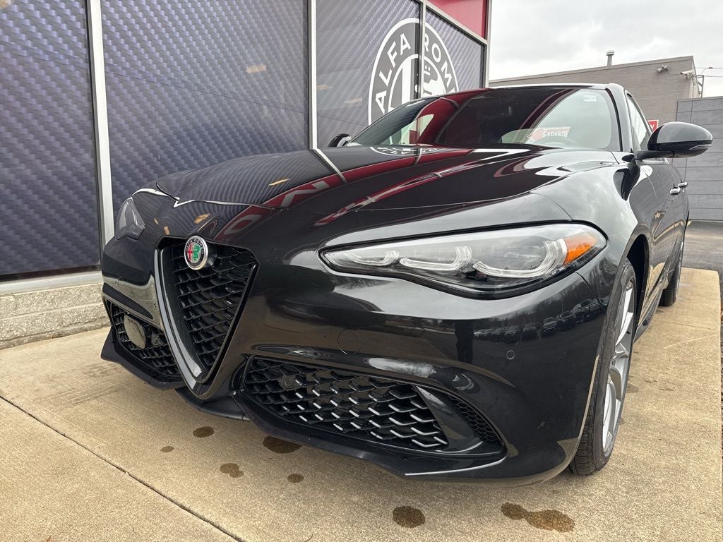 2026 Alfa Romeo Giulia Base