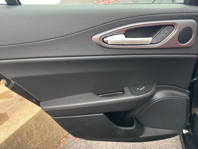 2026 Alfa Romeo Giulia Base