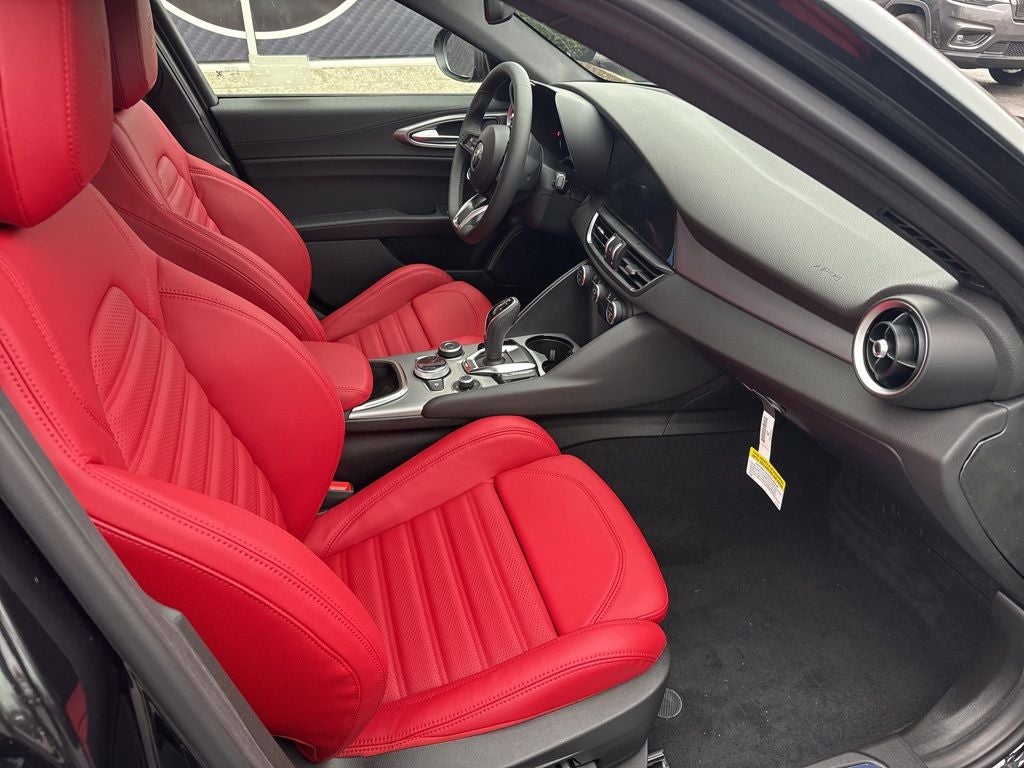 2026 Alfa Romeo Giulia Base