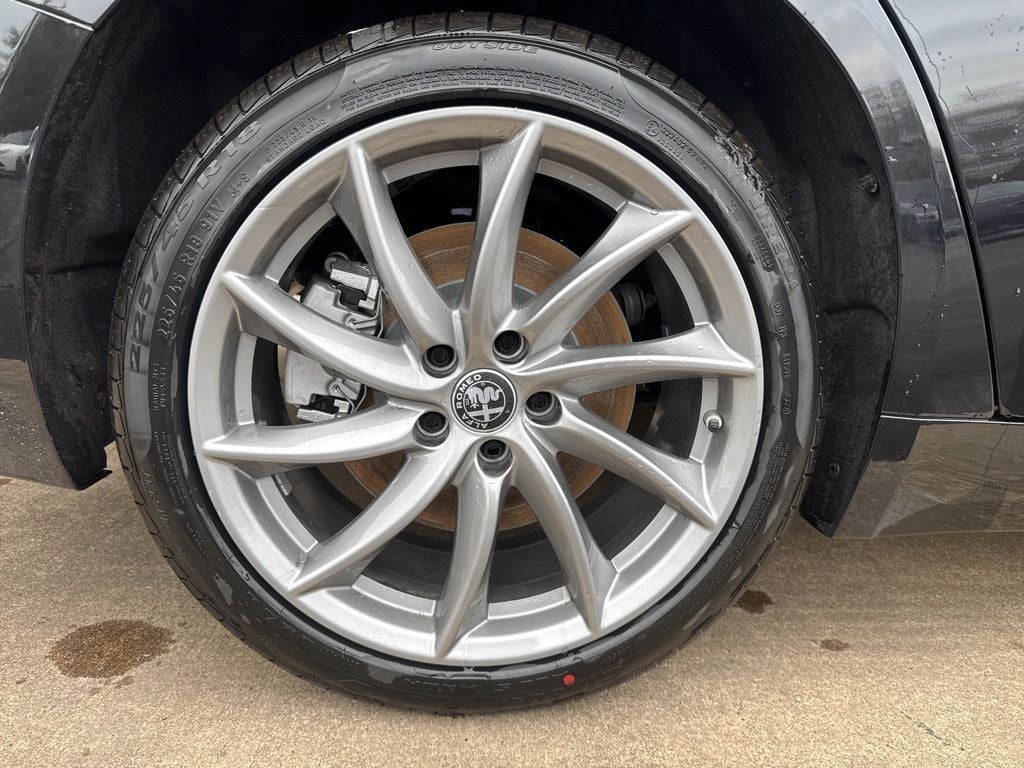 2026 Alfa Romeo Giulia Base