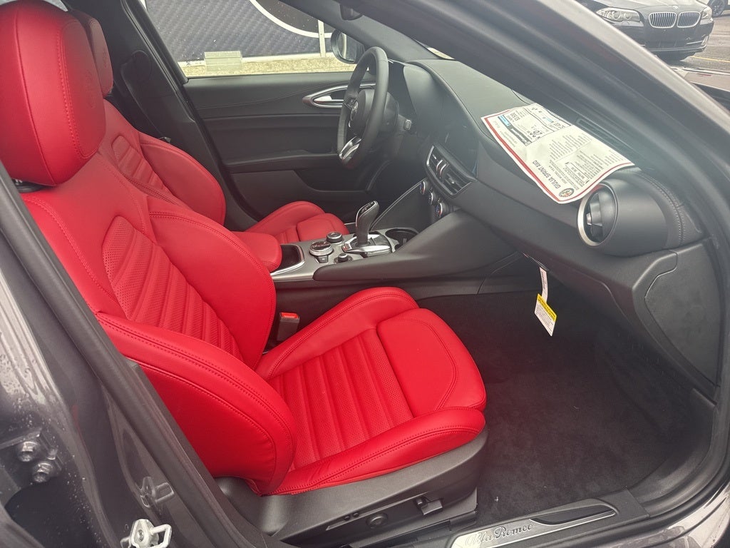 2026 Alfa Romeo Giulia Base