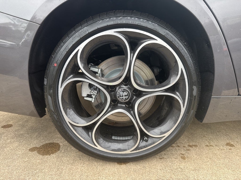 2026 Alfa Romeo Giulia Base