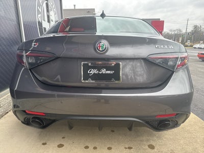 2026 Alfa Romeo Giulia Base