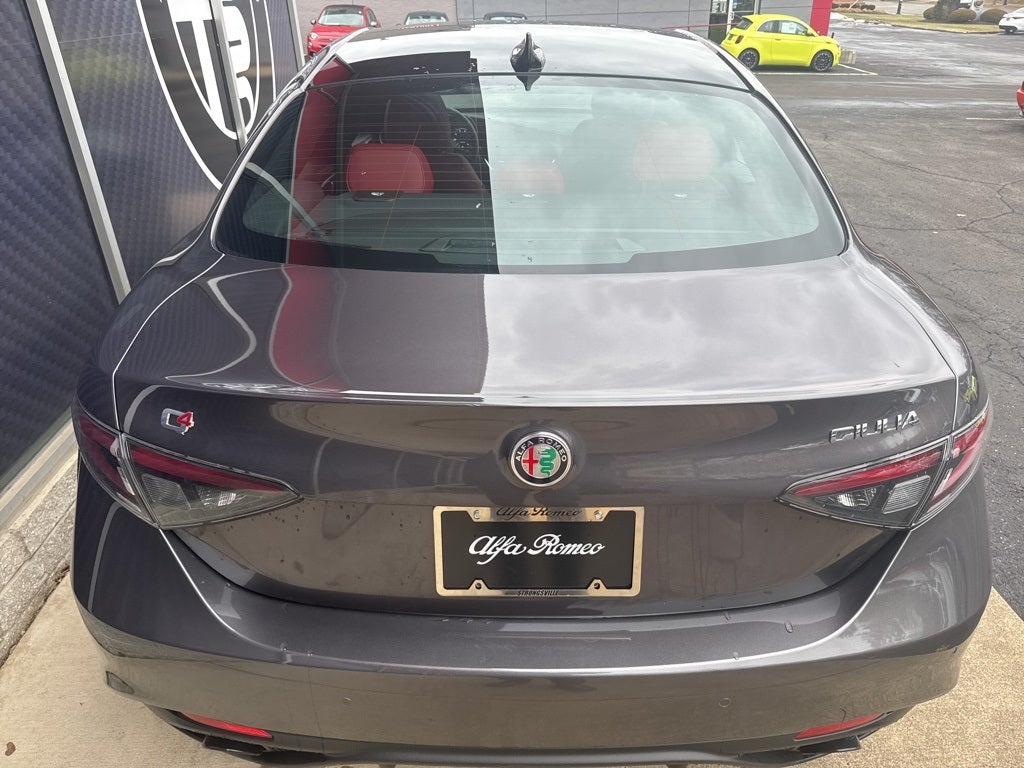 2026 Alfa Romeo Giulia Base