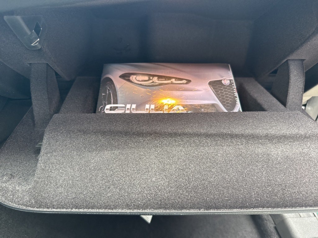 2025 Alfa Romeo Giulia Intensa AWD