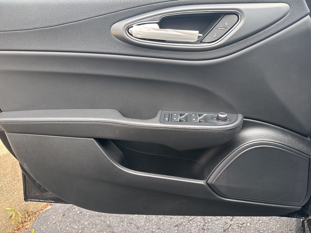 2026 Alfa Romeo Giulia Base AWD