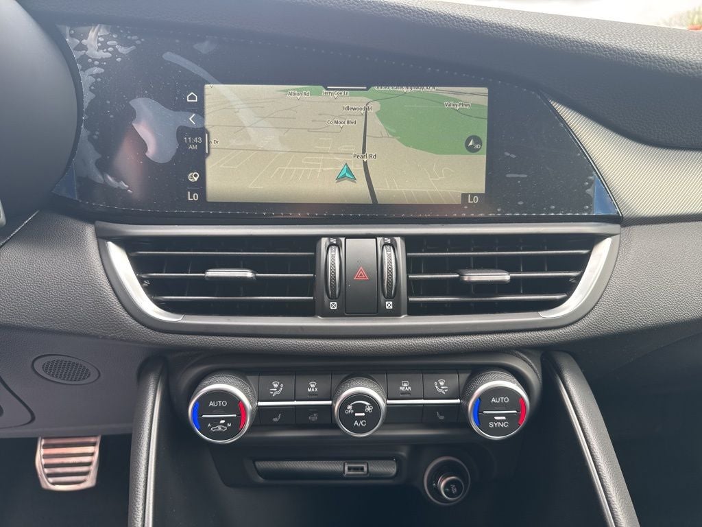 2026 Alfa Romeo Giulia Base AWD