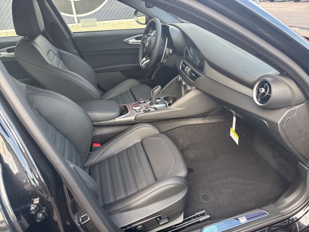 2026 Alfa Romeo Giulia Base Veloce