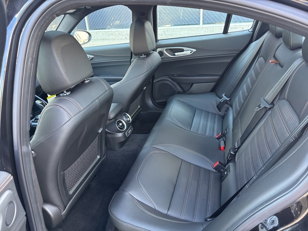 2025 Alfa Romeo Giulia Intensa AWD