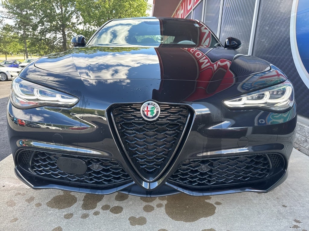 2025 Alfa Romeo Giulia Intensa AWD