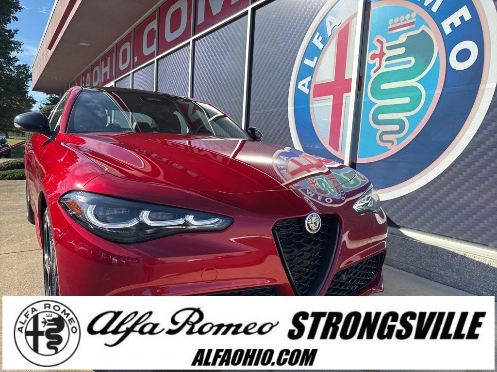 2025 Alfa Romeo Giulia Intensa AWD