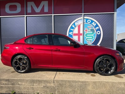 2025 Alfa Romeo Giulia Intensa AWD