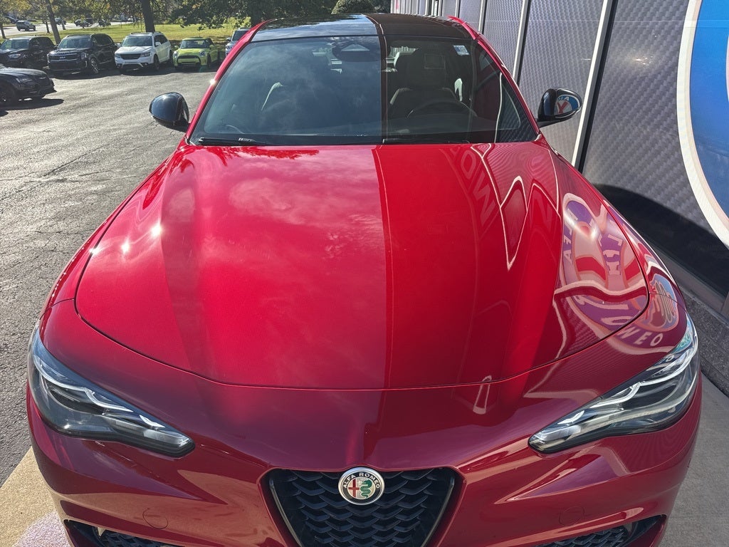 2025 Alfa Romeo Giulia Intensa AWD