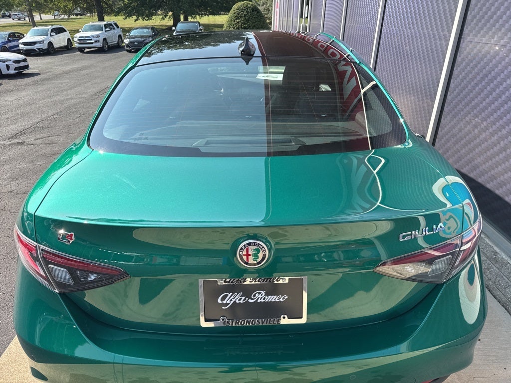2025 Alfa Romeo Giulia Intensa AWD