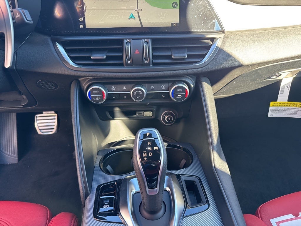 2025 Alfa Romeo Giulia Veloce AWD