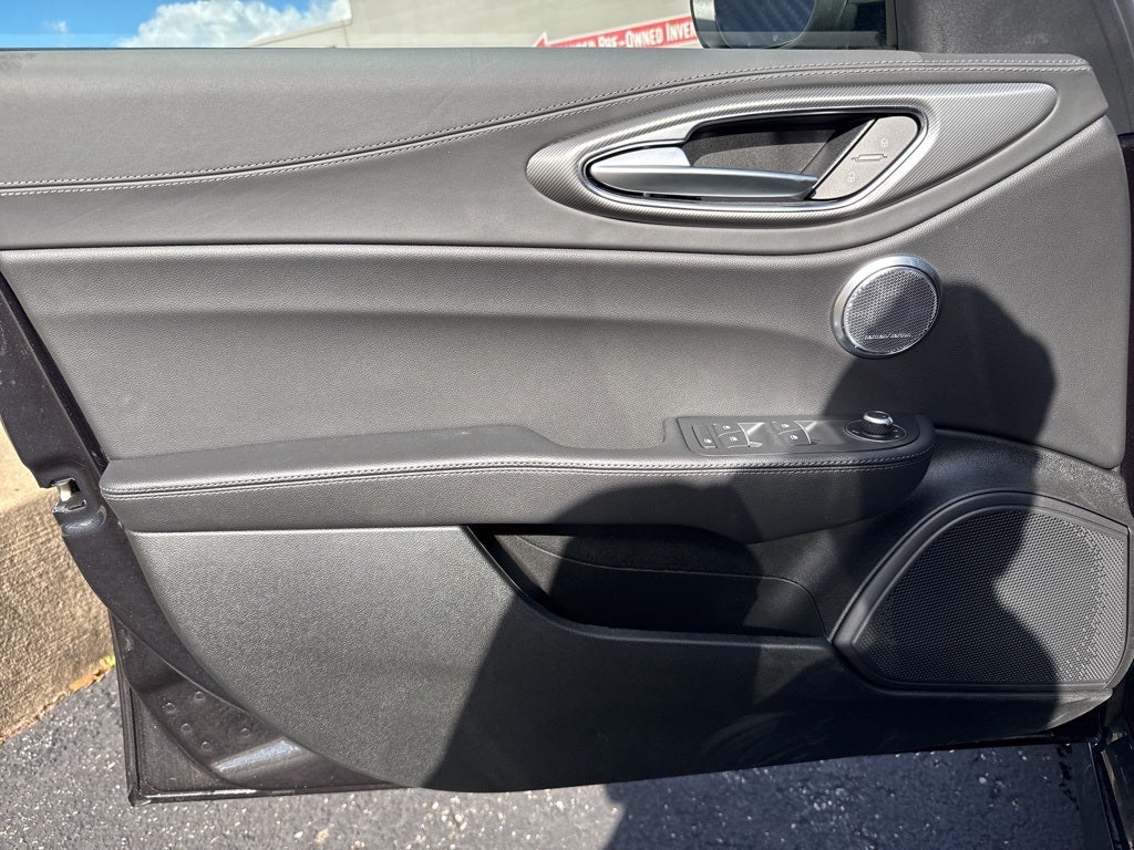 2025 Alfa Romeo Giulia Veloce AWD