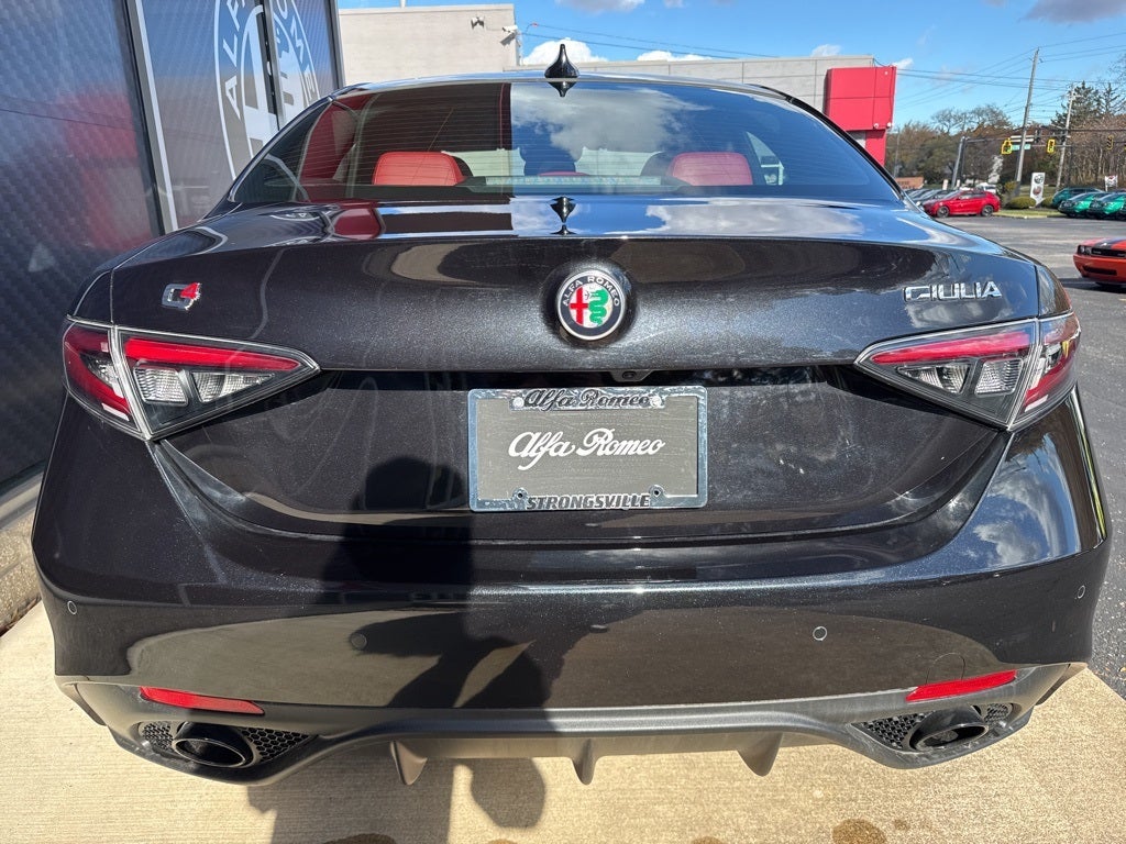 2025 Alfa Romeo Giulia Veloce AWD