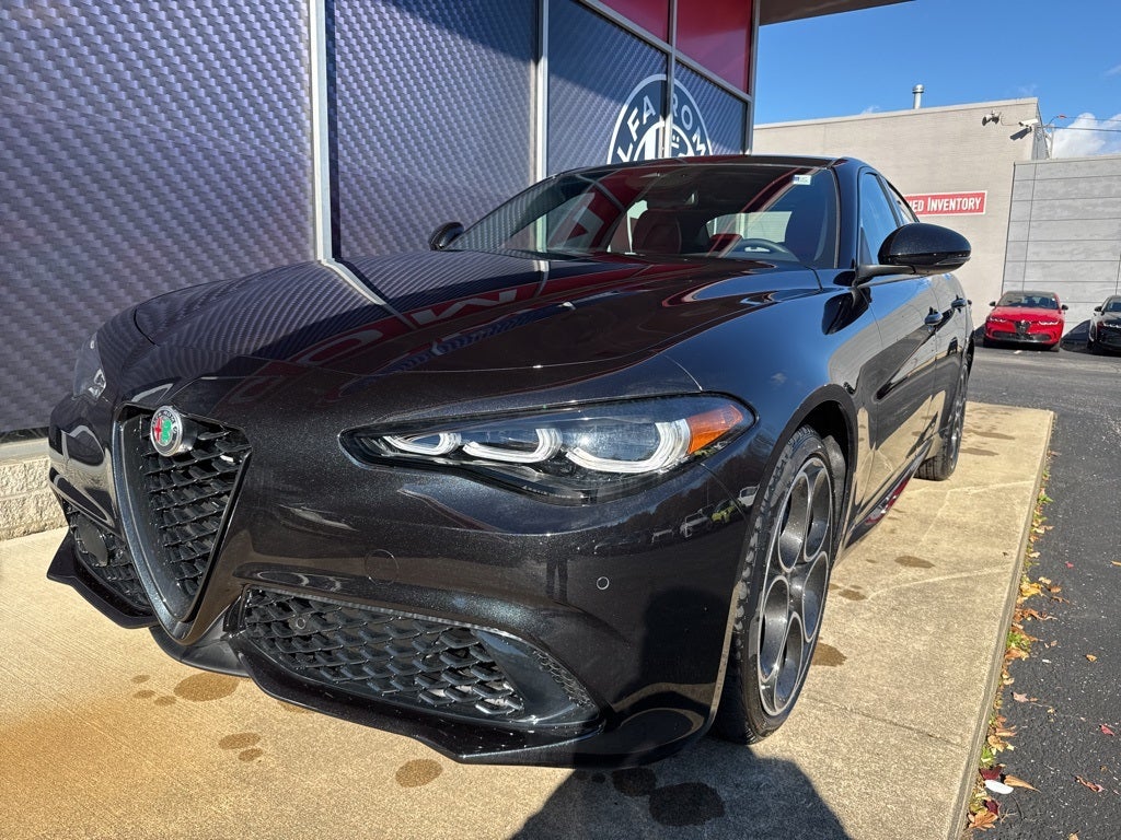 2025 Alfa Romeo Giulia AWD