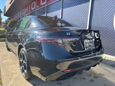 2025 Alfa Romeo Giulia AWD