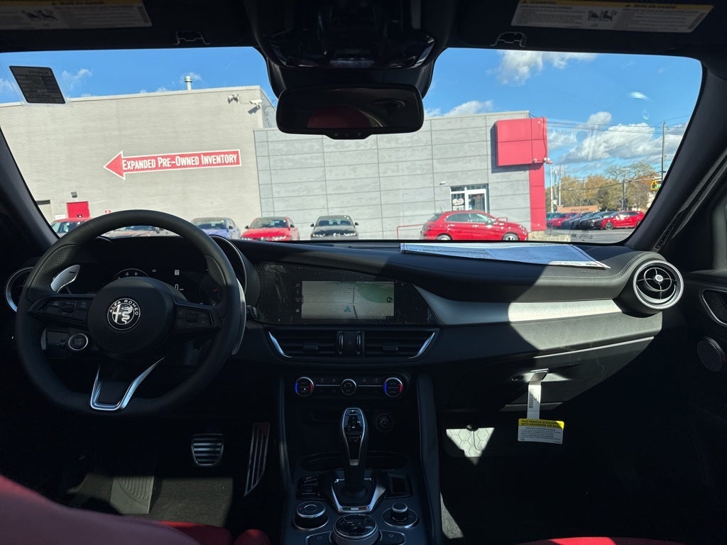 2025 Alfa Romeo Giulia AWD