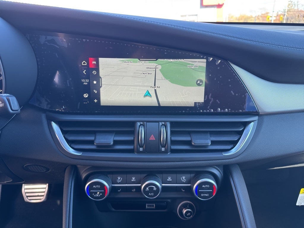 2025 Alfa Romeo Giulia AWD