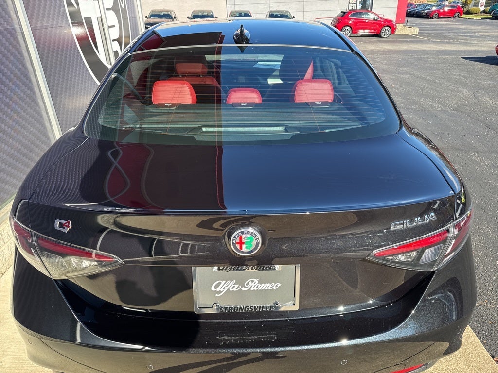 2025 Alfa Romeo Giulia AWD