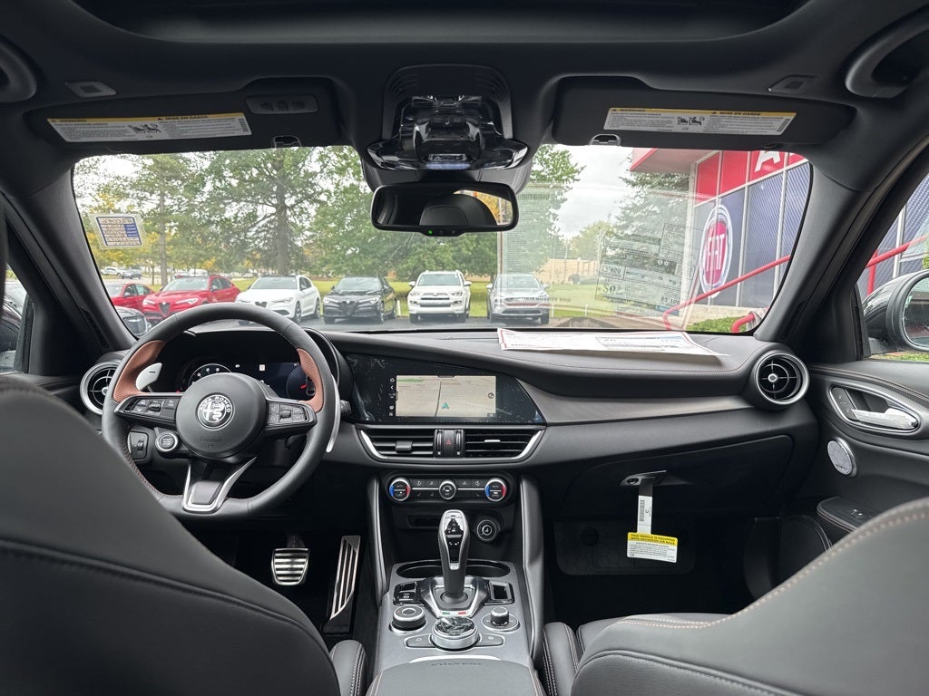 2025 Alfa Romeo Giulia Intensa AWD