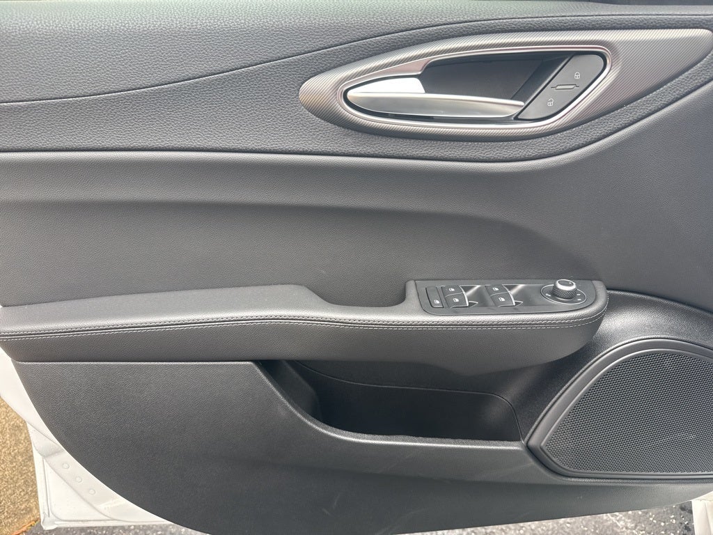 2025 Alfa Romeo Giulia Veloce AWD