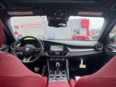 2025 Alfa Romeo Giulia Veloce AWD