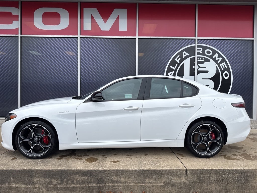 2025 Alfa Romeo Giulia Veloce AWD