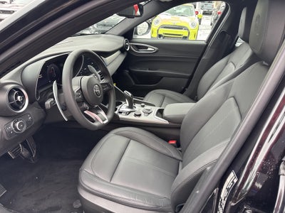 2025 Alfa Romeo Giulia AWD
