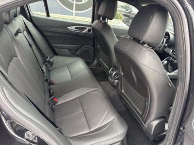 2025 Alfa Romeo Giulia AWD