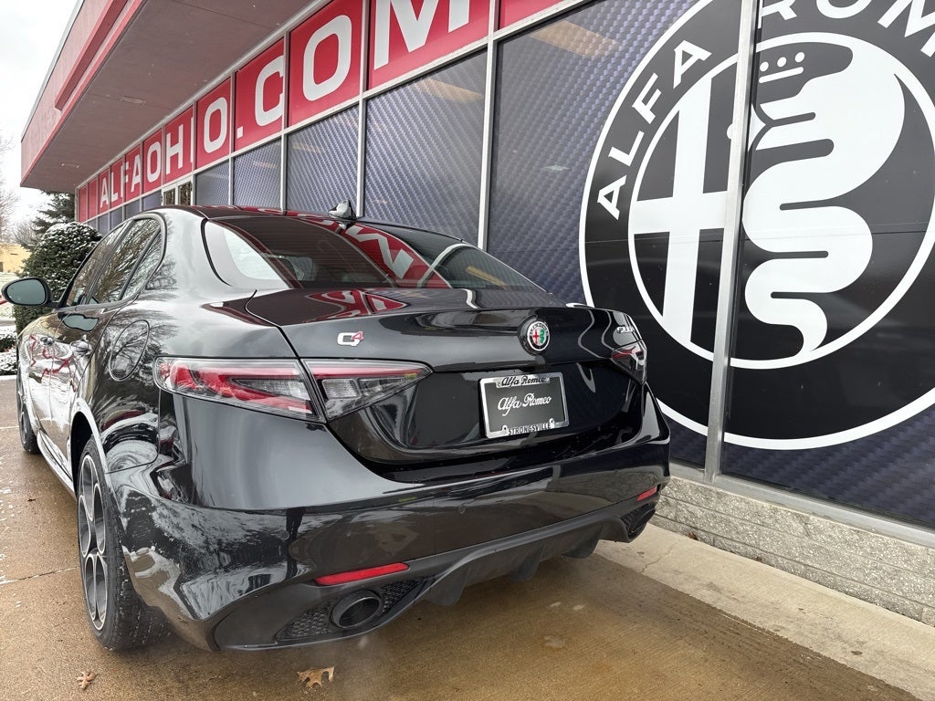 2025 Alfa Romeo Giulia AWD