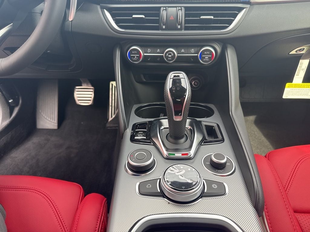 2026 Alfa Romeo Giulia Base Veloce