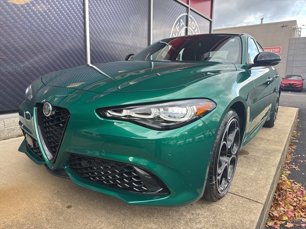 2025 Alfa Romeo Giulia AWD