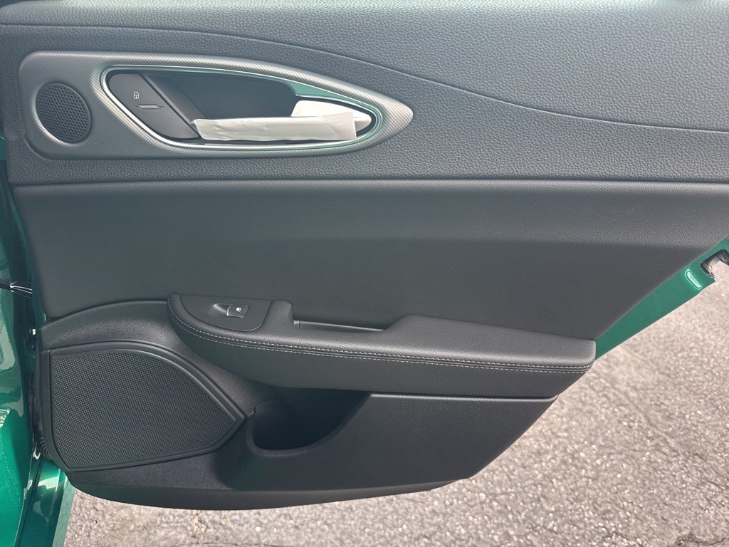 2025 Alfa Romeo Giulia AWD