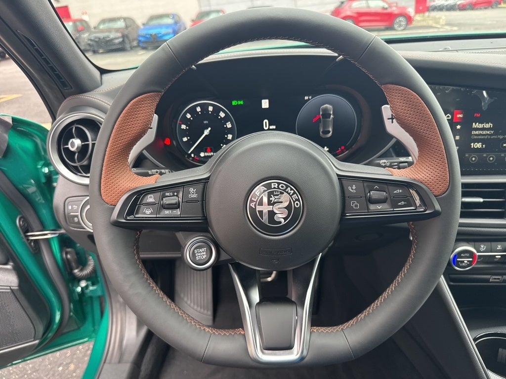 2025 Alfa Romeo Giulia Intensa AWD