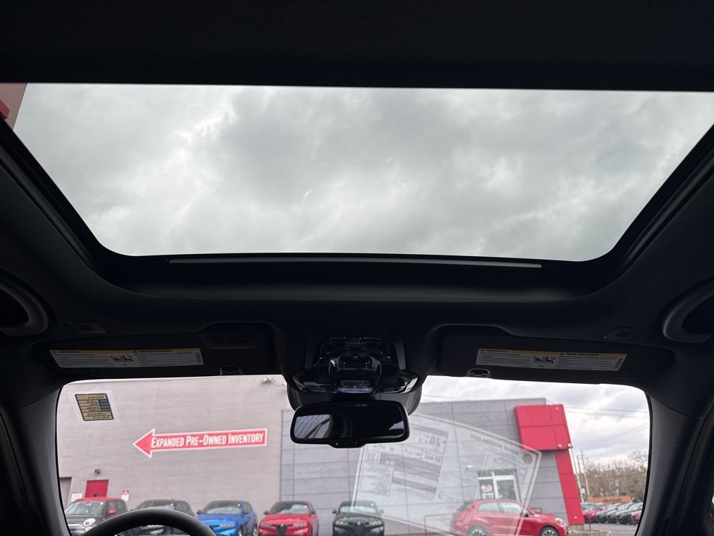 2025 Alfa Romeo Giulia Intensa AWD