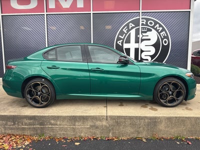 2025 Alfa Romeo Giulia Intensa AWD