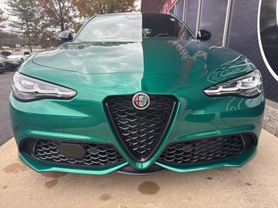 2025 Alfa Romeo Giulia Intensa AWD